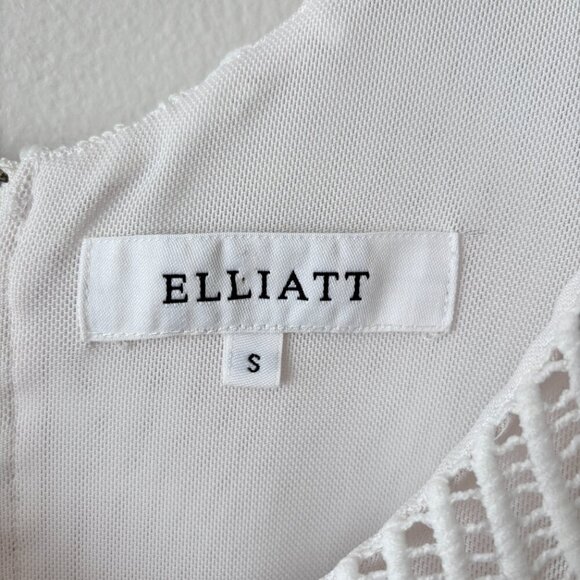 Elliatt Flare Lace Embroidered Midi Dress - Picture 10 of 10